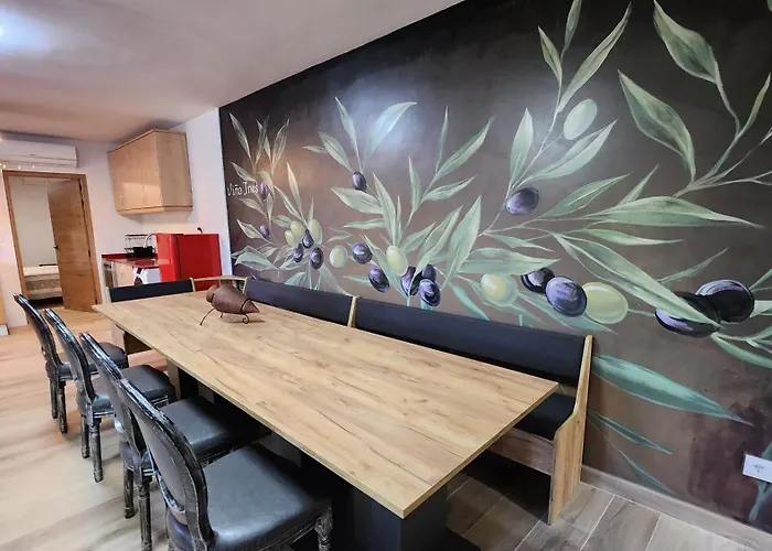 Vina Ines Villa Toledo