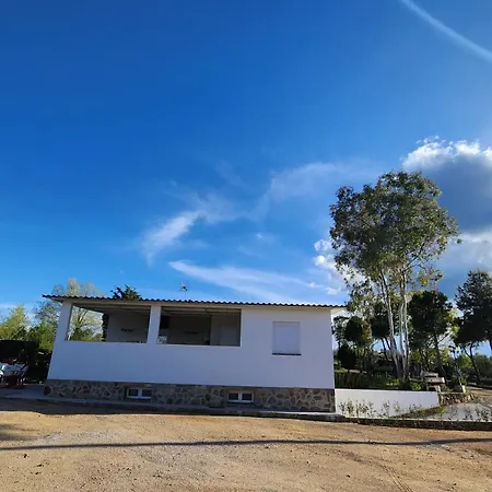 Vina Ines Villa